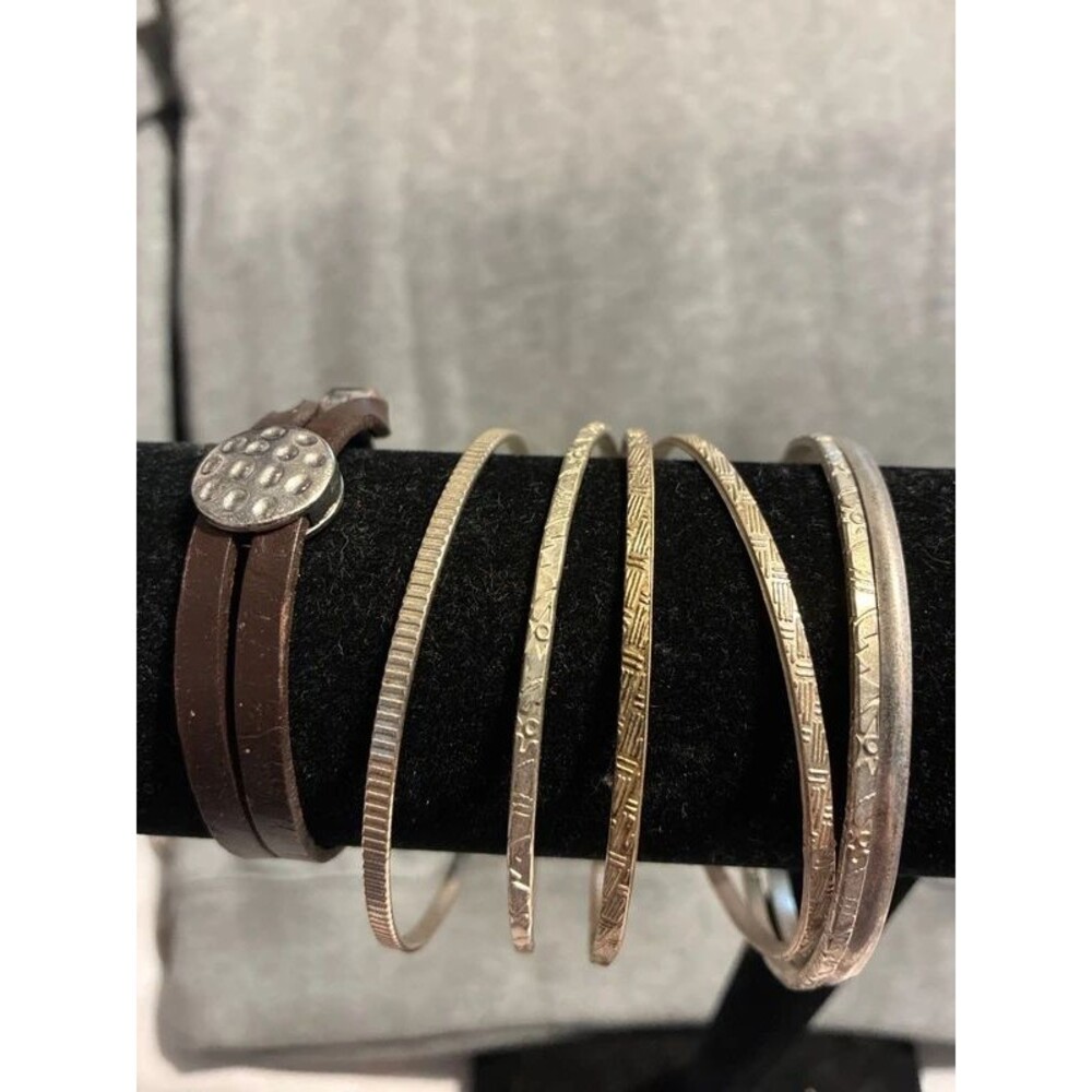 Bracelets ::  untested - Picture 3 of 5